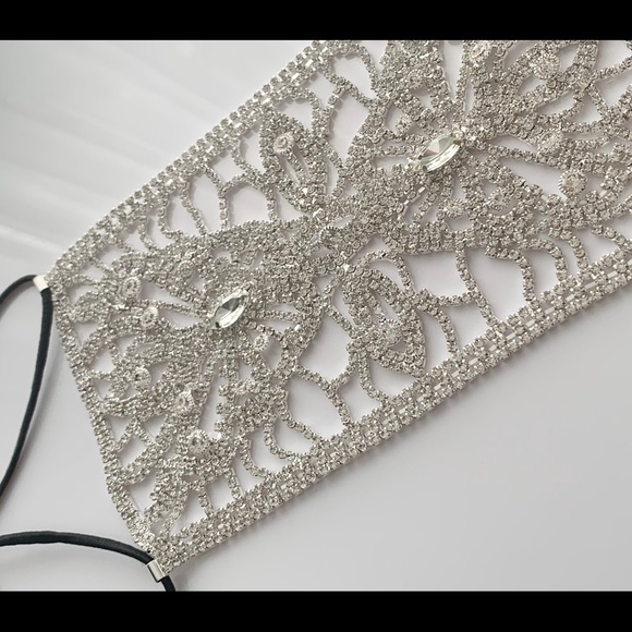 Luxury Rhinestone Mask Cover + black cotton mask - Picture 7 of 8